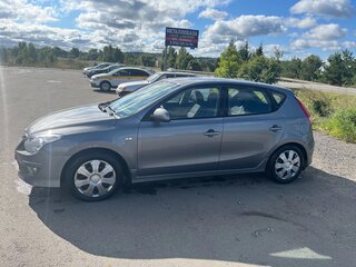 2011 Hyundai i30 I Рестайлинг, серый, 750000 рублей, вид 4