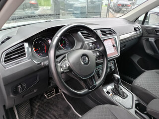 2018 Volkswagen Tiguan II, белый, 2012000 рублей, вид 3