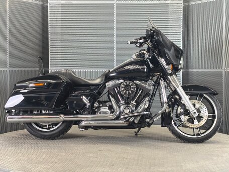 2014 Harley-Davidson Street Glide Special, чёрный, 1439000 рублей, вид 1