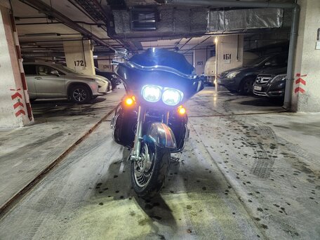 2011 Harley-Davidson Road Glide, коричневый, 1050000 рублей, вид 2