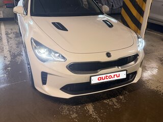2019 Kia Stinger I, белый, 2930000 рублей, вид 1