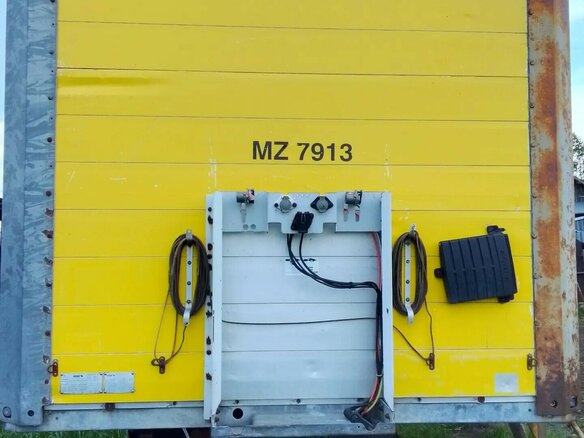 1998 Freightliner FLD, зелёный, 7000000 рублей - вид 32