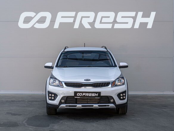 2019 Kia Rio X-Line IV, белый, 1250000 рублей - вид 2
