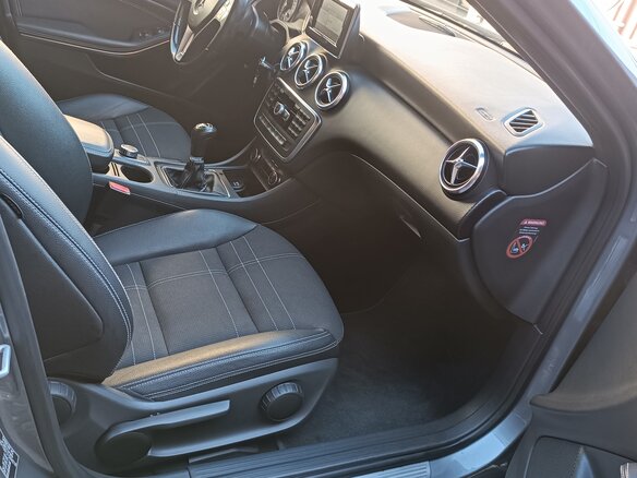 2013 Mercedes-Benz A-Класс 180 CDI III (W176), серый - вид 18