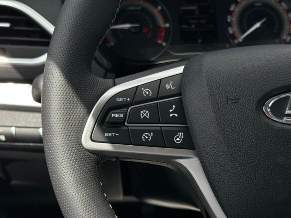 2026 Lada (ВАЗ) Vesta CNG I Рестайлинг (NG), серый, 2155000 рублей - вид 19
