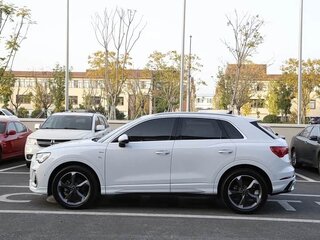 2020 Audi Q3 35 TFSI II (F3), белый, 1870000 рублей, вид 3