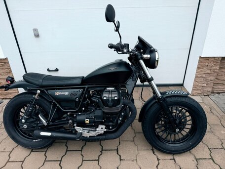 2016 Moto Guzzi V 9, чёрный, 495000 рублей, вид 3