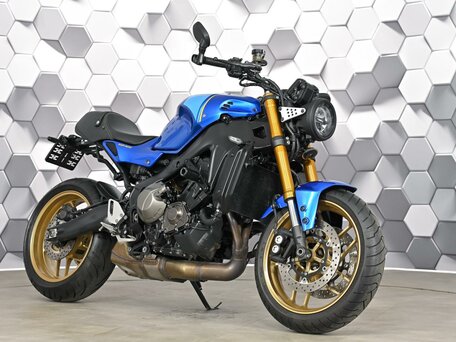 2023 Yamaha XSR900, синий, 1077000 рублей, вид 1