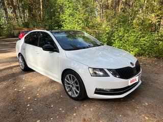 2020 Skoda Octavia III (A7) Рестайлинг, белый, 2300000 рублей, вид 1