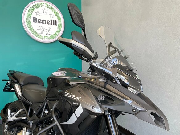 2025 Benelli TRK 502, серый, 569000 рублей - вид 9