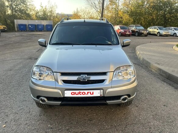 2014 Chevrolet Niva I Рестайлинг, серебристый, 678000 рублей - вид 12
