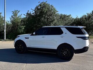 2019 Land Rover Discovery V, белый, 4300000 рублей, вид 4