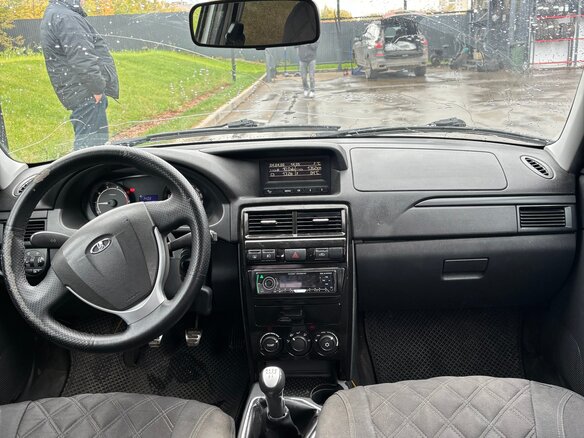 2014 Lada (ВАЗ) Priora I Рестайлинг, серебристый - вид 2