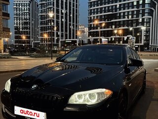 2013 BMW 5 серии 520i VI (F10/F11/F07), чёрный, 1800000 рублей, вид 3
