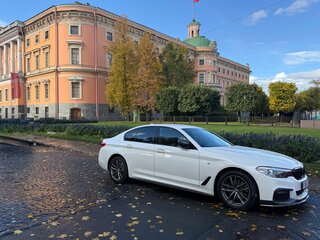 2020 BMW 5 серии 520d xDrive VII (G30/G31/G38), белый, 4500000 рублей, вид 5