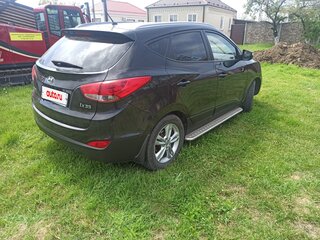 2010 Hyundai ix35 I, чёрный, 1350000 рублей, вид 4