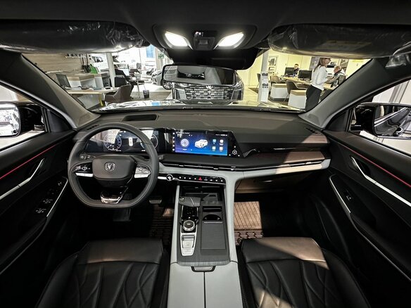2024 Changan CS75 Plus III, серый, 2900000 рублей - вид 8