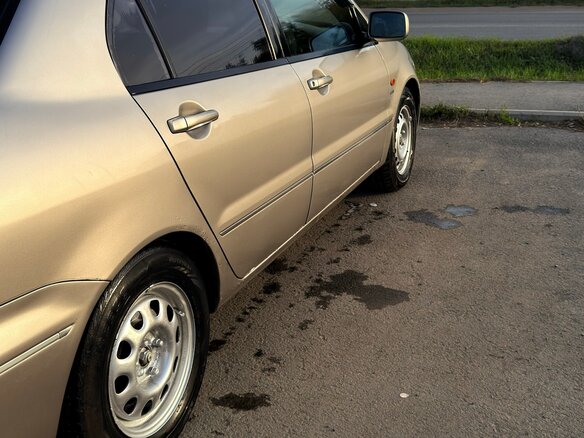 2001 Mitsubishi Lancer Cedia IX, серый, 420000 рублей - вид 7