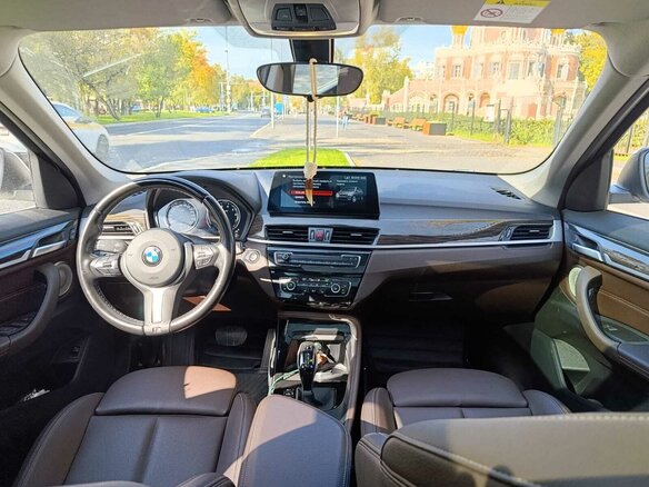 2022 BMW X1 18i sDrive II (F48) Рестайлинг, белый, 2970000 рублей - вид 8