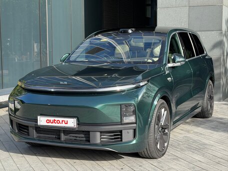2025 Li Auto (Lixiang) L9 52.3 kWh I Рестайлинг, зелёный, 8300000 рублей, вид 1