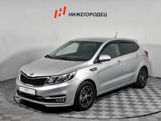 2015 Kia Rio III Рестайлинг, серебристый, 979000 рублей, вид 1