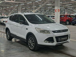 2014 Ford Kuga II, белый, 910000 рублей, вид 3