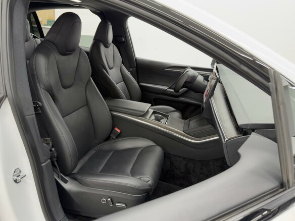 2022 Tesla Model X Long Range I Рестайлинг, белый, 7869000 рублей - вид 7