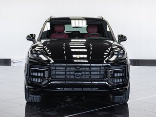 2024 Porsche Cayenne S E-Hybrid III Рестайлинг, чёрный, 16990000 рублей, вид 2