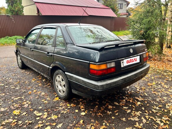 1991 Volkswagen Passat B3, синий - вид 8