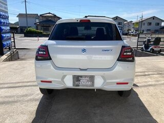 2024 Suzuki Swift VI, белый, 1000217 рублей, вид 5