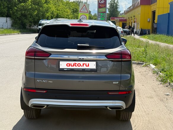 2024 Geely Atlas Pro, серый, 1900000 рублей - вид 6