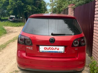 2011 Volkswagen Golf Plus II, красный, 780000 рублей, вид 3