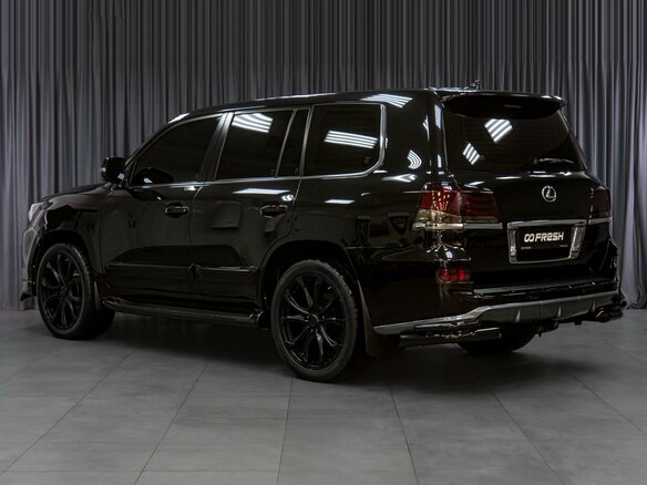 2015 Lexus LX 570 III Рестайлинг, чёрный, 6149000 рублей - вид 1