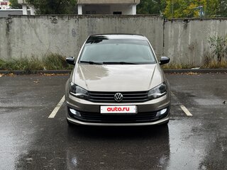 2017 Volkswagen Polo V Рестайлинг, бежевый, 1250000 рублей, вид 2