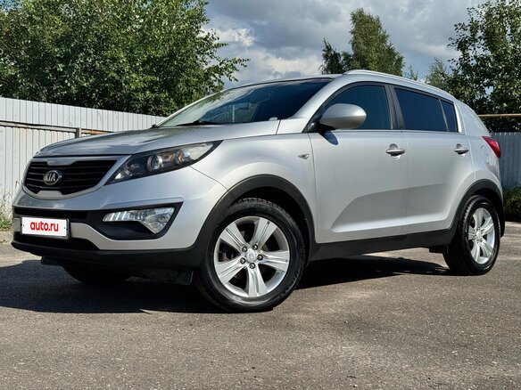 2012 Kia Sportage III, серебристый, 1300000 рублей