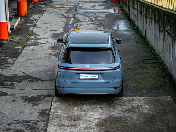 2023 Li Auto (Lixiang) L9 44.5 kWh I, синий, 6950000 рублей - вид 18