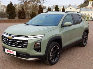 2024 Chevrolet Equinox IV, зелёный, 2350000 рублей, вид 2