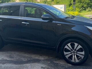 2012 Kia Sportage III, чёрный, 1800000 рублей, вид 4