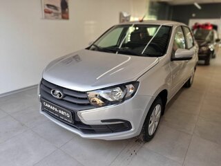 2026 Lada (ВАЗ) Granta I Рестайлинг, серебристый, 1121000 рублей, вид 2
