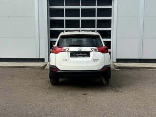 2013 Toyota RAV4 IV (XA40), белый, 1400000 рублей, вид 4
