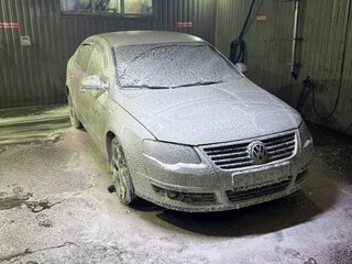 2006 Volkswagen Passat B6, серебристый, 750000 рублей, вид 2