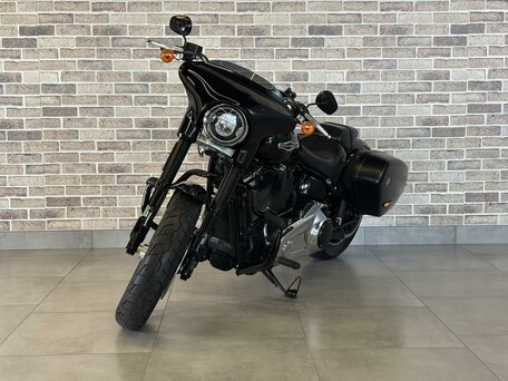 2019 Harley-Davidson Sport Glide, чёрный, 1370000 рублей, вид 2