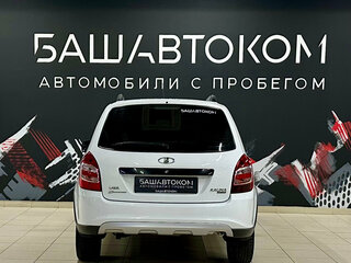 2017 Lada (ВАЗ) Kalina Cross II, белый, 540000 рублей, вид 5