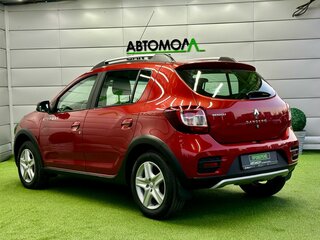 2017 Renault Sandero Stepway II, красный, 999000 рублей, вид 4