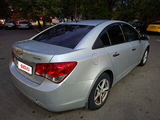 2011 Chevrolet Cruze I, серебристый, 345000 рублей, вид 4