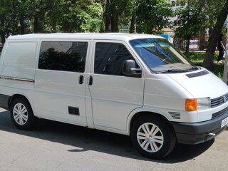2002 Volkswagen Transporter T4, белый, 700000 рублей, вид 2