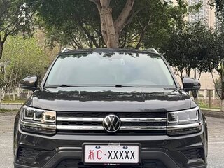 2022 Volkswagen Tharu I, чёрный, 1350401 рублей, вид 4