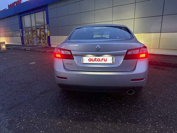 2011 Renault Latitude I, серый, 1200000 рублей - вид 17