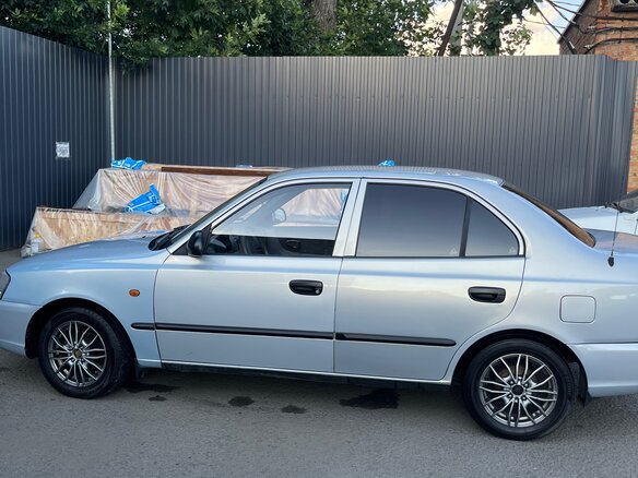 2009 Hyundai Accent ТагАЗ II, серебристый, 460000 рублей - вид 2