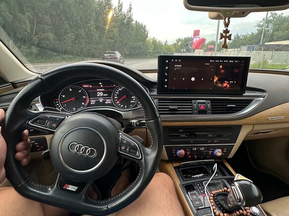 2013 Audi A7 S-tronic I (4G), бежевый, 2350000 рублей - вид 29
